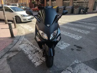 Yamaha T-Max 500 XP Maxi Scooter