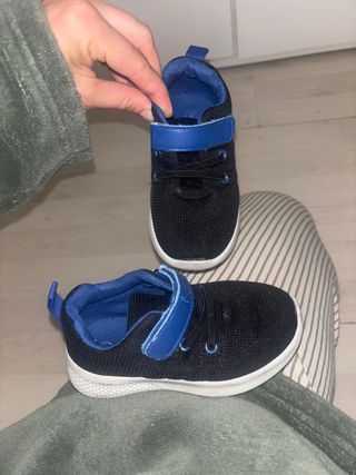 Zapatillas Bebe Talla 26