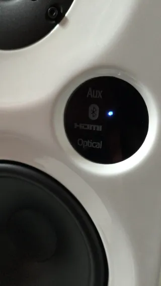 Altavoces MHX Beige y Blanco Autoamplificados