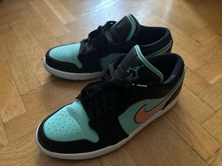 Air Jordan 1 Low SE Tropical Twist