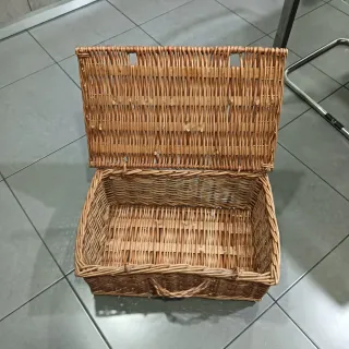 Cesta de vime para piqueniques