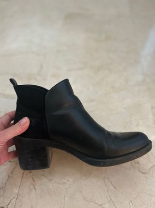 Botín Zara Negro Talla 40