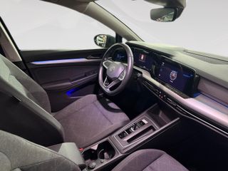 Volkswagen Golf 2.0TDI Life DSG 85kW