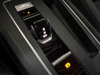 Volkswagen Golf 2.0TDI Life DSG 85kW