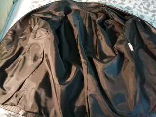 Chaquetón de cuero negro señora