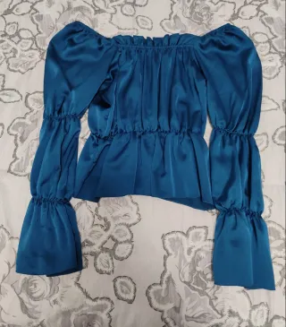 Top crop maniche lunghe