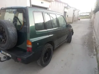 Suzuki Vitara 2003