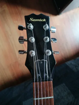 Guitarra eléctrica Samick Hollow Body
