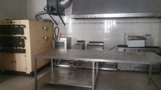 Local comercial en Carcaixent, de 400m2.