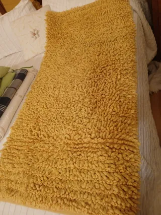 Alfombra rizo robusta ocre 120x60 cm