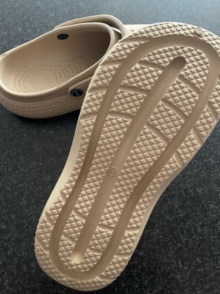 Sandalias tipo Crocs Talla 45