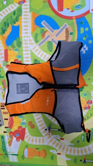 Lote chalecos salvavidas varios