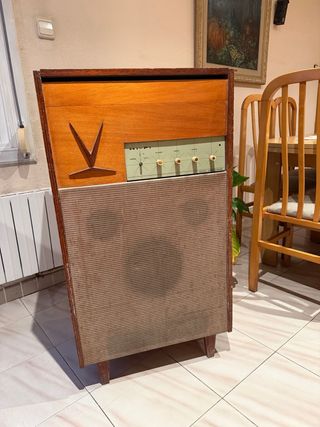 Mueble Tocadiscos Vintage Años 60