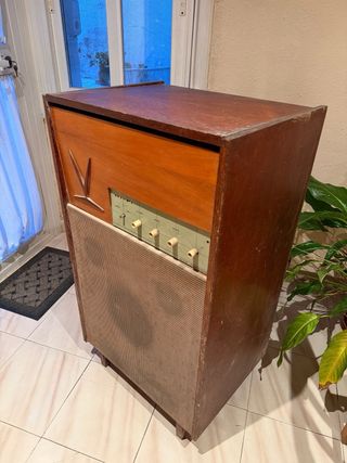 Mueble Tocadiscos Vintage Años 60