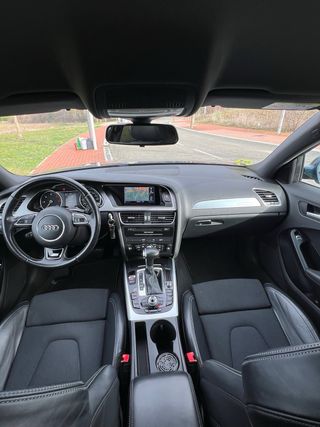 Audi A4 Avant /2.0tdi/177cv/S line
