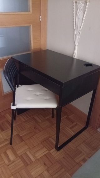 Escritorio y Silla Negro/Blanco