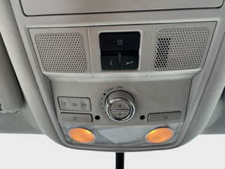 Volkswagen Touran AUTOMÁTICO DIESEL 7 PLAZAS