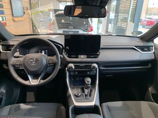 Toyota RAV4 2.5 PLUGIN 300PH eCVT Advance
