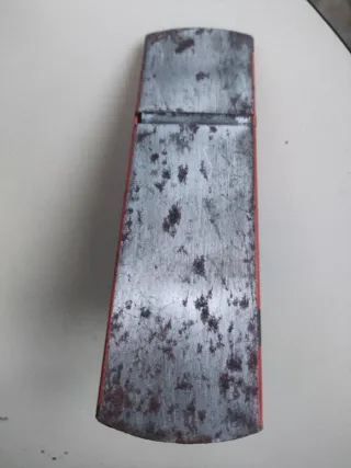 Cepillo de carpintero rojo