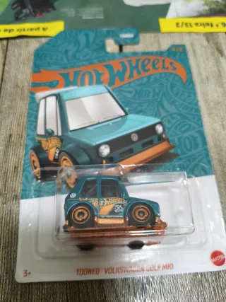 Hot Wheels Tooned Volkswagen Golf MKI