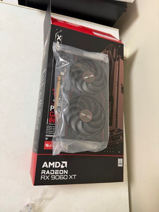 Sapphire AMD Radeon RX 6600 8GB