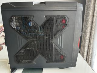 Torre PC Corsair CX750M Negra/Roja