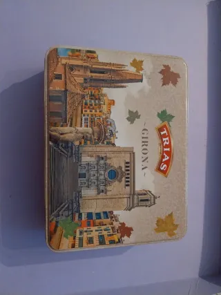 Caja metálica Trias Girona