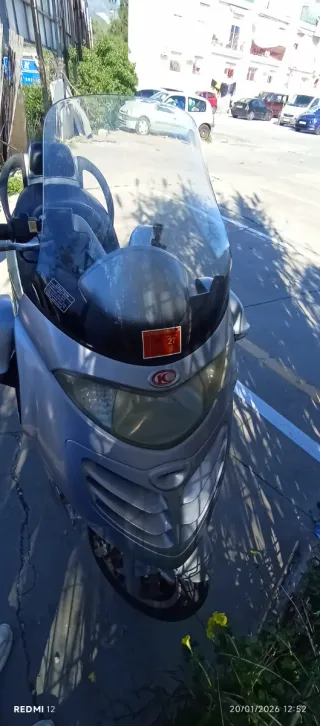 Moto 125cc Plata Scooter