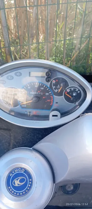 Moto 125cc Plata Scooter