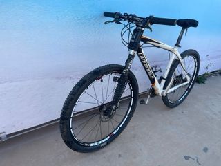 Bicicleta CARBONO Cannondale 27.5