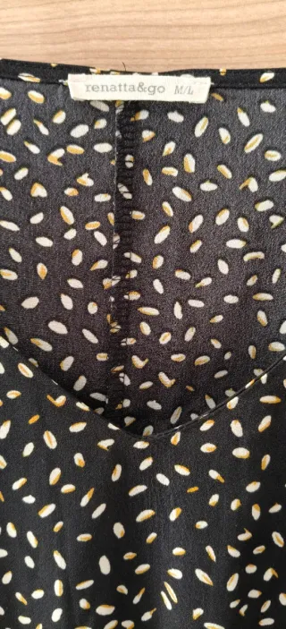 Vestido negro con estampado amarillo