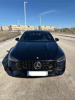Mercedes-Benz CLA 35 AMG NUEVO 15.500km 2024