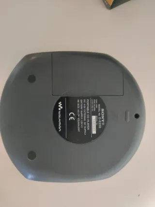 Sony Walkman D-E220 CD Player ESPMAX