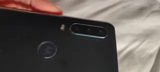 Motorola One Action Negro tiene rayada la pantalla