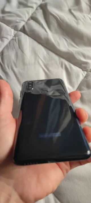 Motorola One Action Negro tiene rayada la pantalla