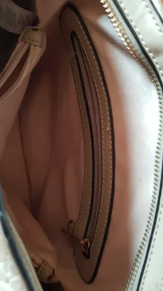 Bolso de mano imitación piel serpiente