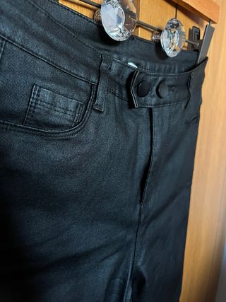 Pantalones de cuero negros