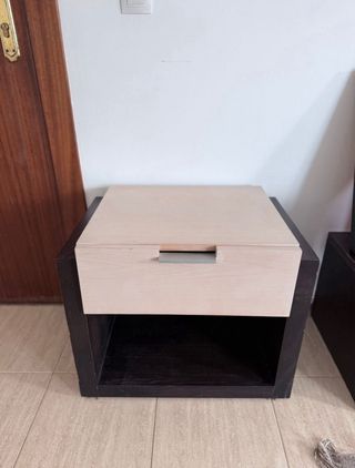 Mesitas de noche de madera (4 unidades)