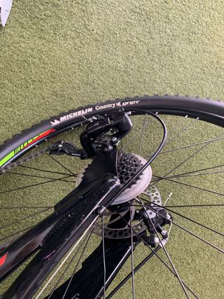 Bicicleta Anakon SK8 27.5 como nueva