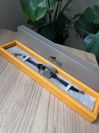 Pulsera Lotus Plata y Negro