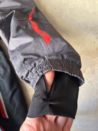 Chaqueta de Nieve Niños T10-12 Gris oscura y negra