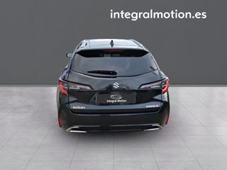 Suzuki Swace 1.8 GLE Hybrid