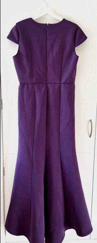 Vestido fiesta Jarlo púrpura T44 + Fajín artesanal
