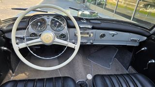 Mercedes-Benz  190SL  1956