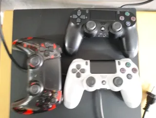 PS4 Pro (PlayStation 4) Negra