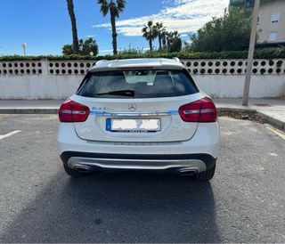 Mercedes-Benz GLA 200d 2017