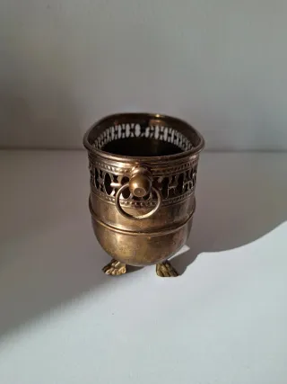 ANTIGUA JARDINERA OVALADA LATÓN