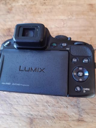 Panasonic Lumix FZ200 Fotocamera Digitale
