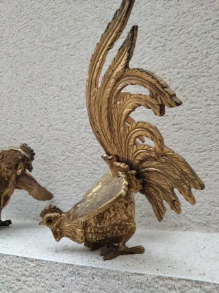Pareja adorno gallo pelea bronce italianos años 50