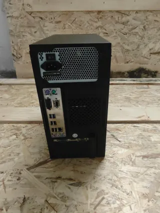 Ordenador sobremesa Intel Core i5-7400